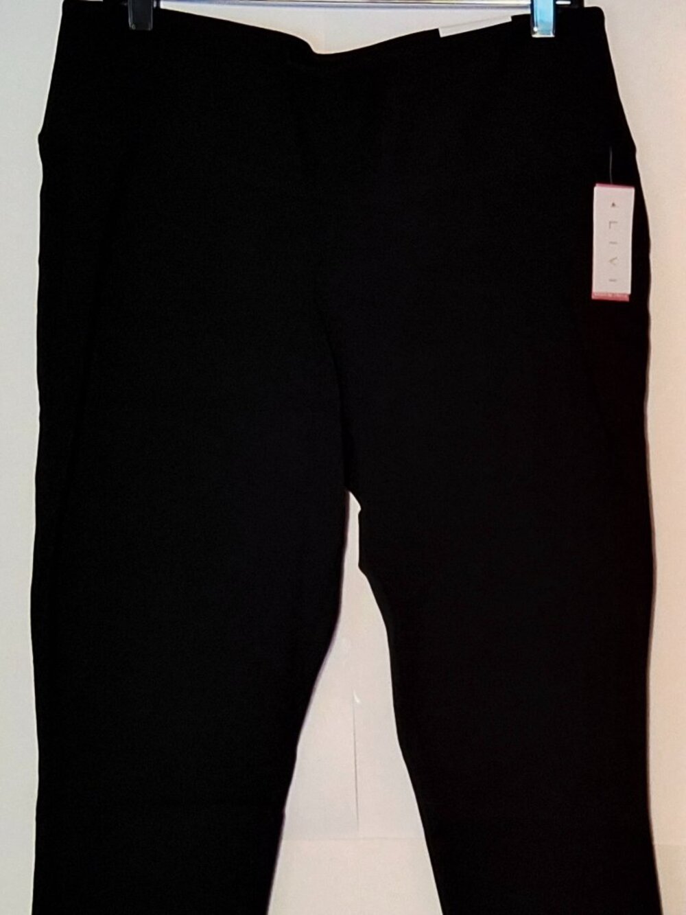 Lane Bryant LIVI Signature Stretch Activewear Black Pants